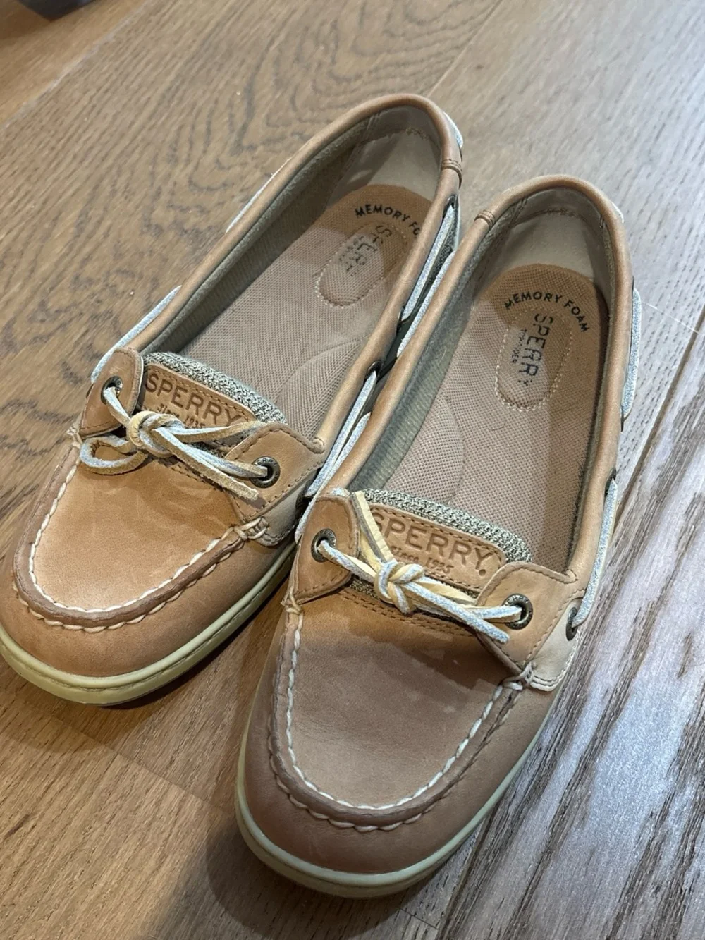 Sperry Women’s Tan Boat Shoes with Memory Foam